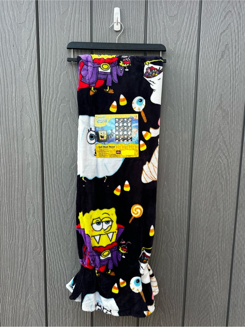 SpongeBob in Costumes - Black Halloween Plush Throw Blanket NWT